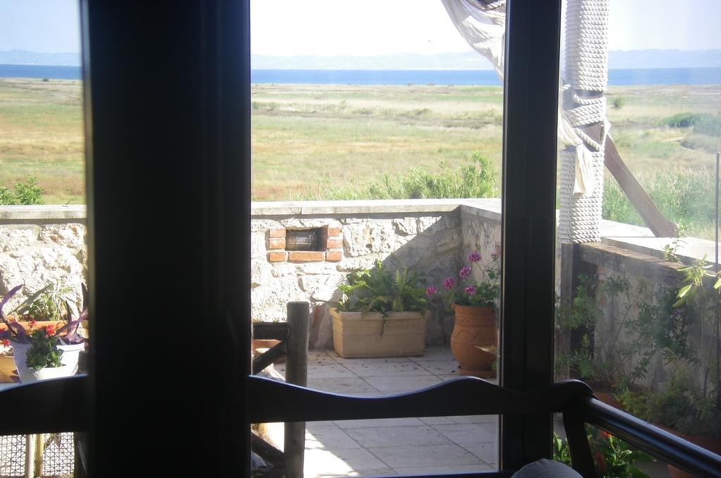 Villa Stone House Andromeda à Psakoudia Extérieur photo